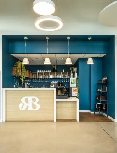 Création et installation d'un comptoir en Corian à Montpellier, Montpellier, Atelier F